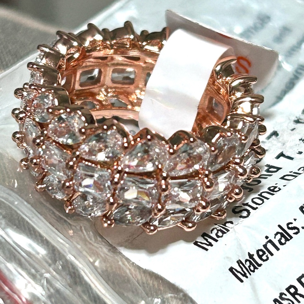 Diamond cubic zirconia ring